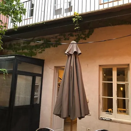 Guest house Moll House, The