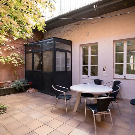 Moll House, The Palamos